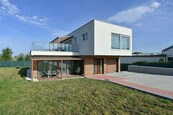 Prodej moderní luxusní vily, 320 m2 - Vysoký Újezd u Berouna, cena 24900000 CZK / objekt, nabízí