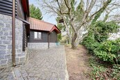 Prodej domu 5+2 s krytým bazénem a vlastním lesem, cena 10150000 CZK / objekt, nabízí 