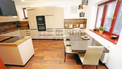 Rodinný dům 3+kk se zahradou, garáží a dílnou, 837 m2, Neratovice - Lobkovice, cena 9749000 CZK / objekt, nabízí
