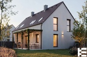 Prodej rodinného domu 168 m2, Slaný - Netovice, cena 12987700 CZK / objekt, nabízí 