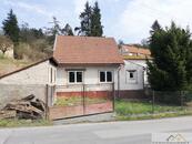 Křivoklátsko - Městečko - prodej RD s vlastním pozemkem 1090 m2, cena 2900000 CZK / objekt, nabízí 