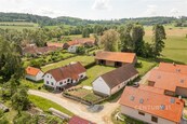 Výjimečná zemědělská usedlost s obrovským potenciálem - Olešná u Načeradce, cena 7690000 CZK / objekt, nabízí 