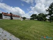 Prodej rodinného domu na pozemku 10 057 m2 Vysoký Újezd - Beroun, cena 36000000 CZK / objekt, nabízí