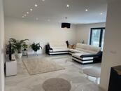 Rodinný dům Jeneč u Prahy, cena cena v RK, nabízí 