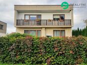 Vícegenerační vila u Prahy domov i investice s budoucností, cena 15450000 CZK / objekt, nabízí 