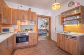Prodej rodinného domu 3+1, 216 m2, Kladno, ul. Jeronýmova, cena 5990000 CZK / objekt, nabízí