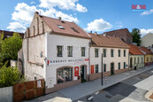 Prodej nájemního domu, 385 m2, Kladno, ul. plk. Stříbrného, cena 13990000 CZK / objekt, nabízí