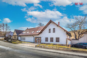 Pronájem rodinného domu v Kralupech nad Vltavou, ul. Pražská, cena 38000 CZK / objekt / měsíc, nabízí 