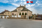 Prodej rodinného domu, 431 m2, Dobrovice, ul. Komenského, cena 11900000 CZK / objekt, nabízí 