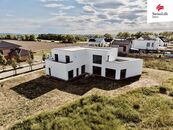 Prodej rodinného domu 238 m2, Vysoký Újezd, cena 19700000 CZK / objekt, nabízí 