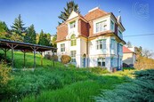 Prodej vily 341 m2 s pozemkem 1 614 m2, cena 28500000 CZK / objekt, nabízí 
