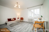 Rodinný dům 3+1, pozemek 383 m2, bazén, cena 6750000 CZK / objekt, nabízí