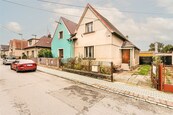 Prodej rodinného domu se zahradou a garáží, Nad Rezkovcem , Čáslav-Nové Město, CP 174 m2, pozemek 130 m2,, cena 4499900 CZK / objekt, nabízí 