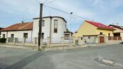 Pronájem, Rodinný dům, Kladno, cena 30000 CZK / objekt / měsíc, nabízí