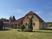 Rodinný dům 4+kk se zahradou v obci Ledce - klidné bydlení kousek od přírody, cena 7990000 CZK / objekt, nabízí 