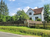 Prodej RD s pozemkem 2048 m2, s rybníkem, Kladno - Družec., cena 12900000 CZK / objekt, nabízí 