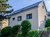 Prodej rodinného domu (3 byty) se zahradou a terasou, ul. Velizská, Zdice, cena 13995000 CZK / objekt, nabízí 